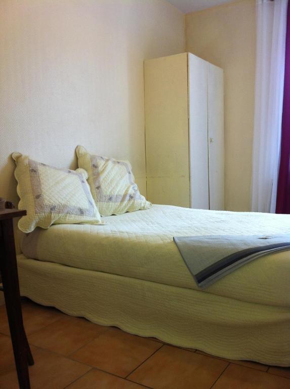 Hipotel Paris Bordeaux Menilmontant חדר תמונה