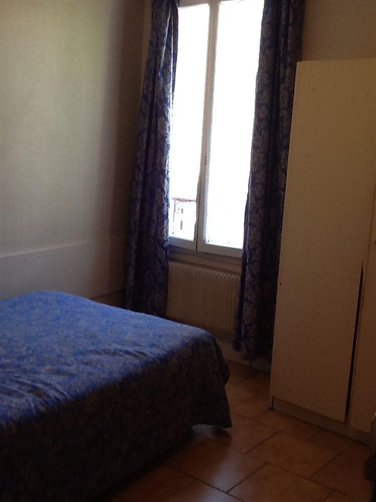 Hipotel Paris Bordeaux Menilmontant מראה חיצוני תמונה
